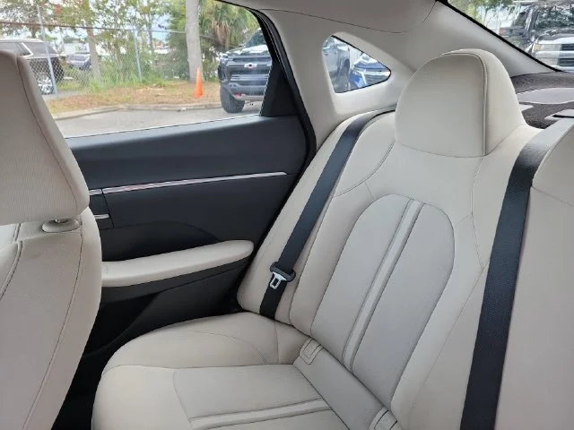 2021 Hyundai Sonata Hybrid SEL - Photo 15