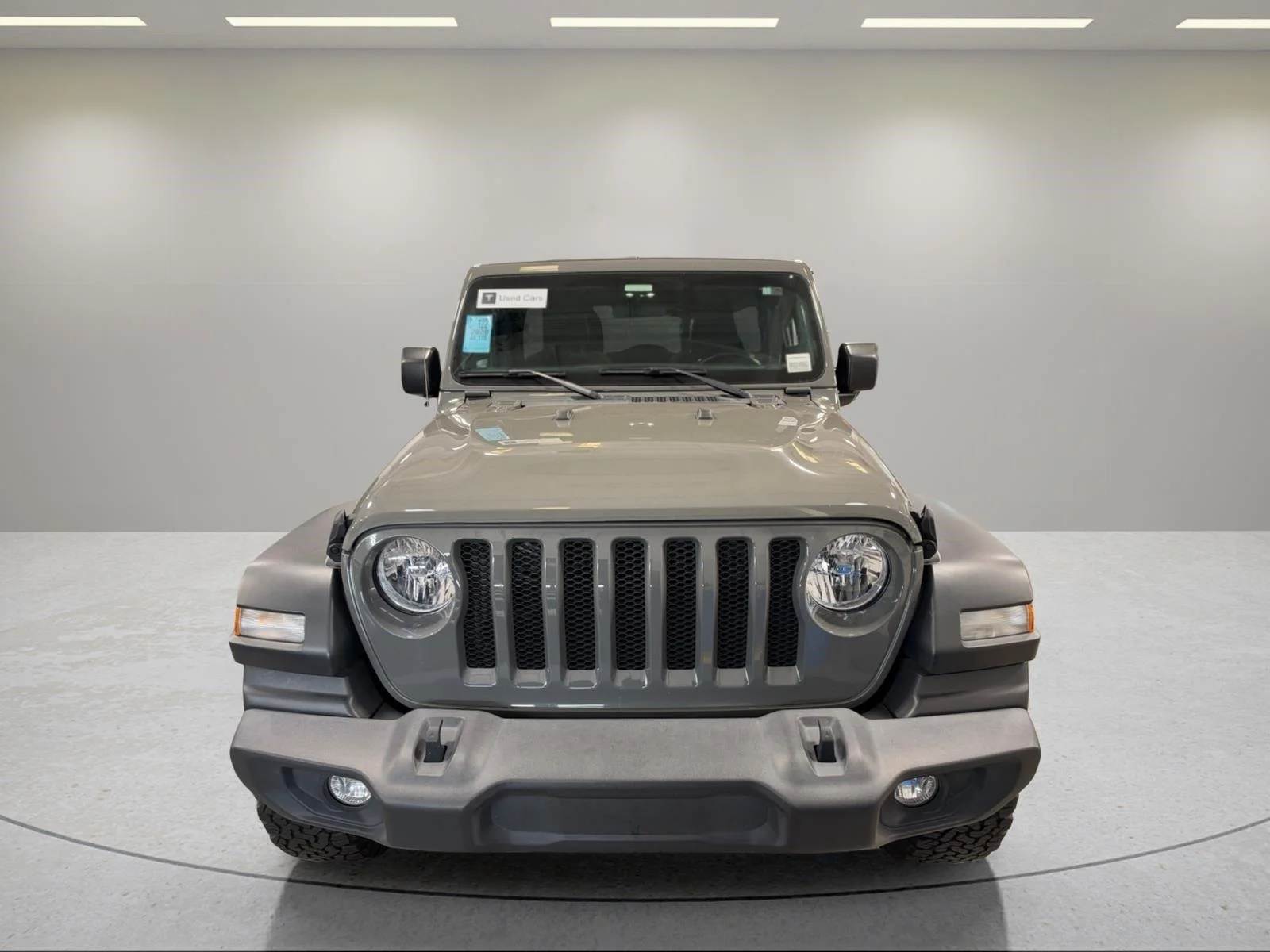 Used 2020 Sting-Gray Clearcoat Jeep Sport S image 17