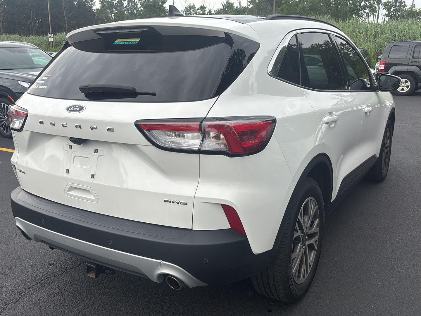 Used 2022 Star White Metallic Tri-Coat Ford SEL image 7