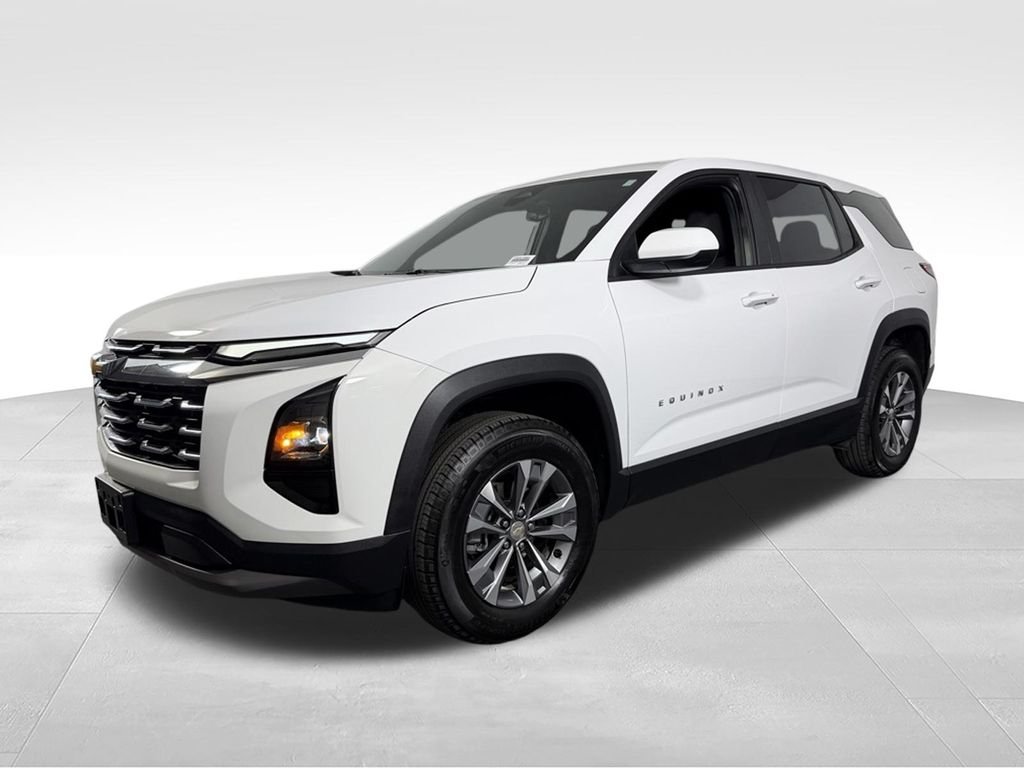 Used 2026 Summit White Chevrolet LT image 3