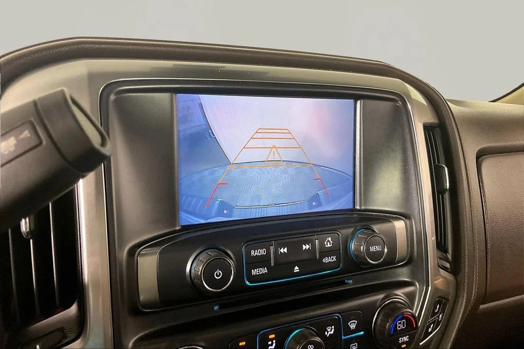 2017 Chevrolet Silverado 1500 LTZ - Photo 13