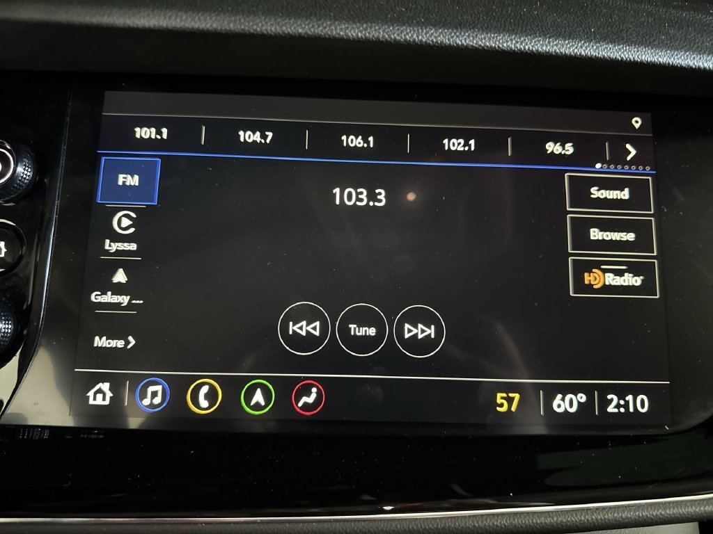 Used 2023 Ebony Twilight Metallic Buick Avenir image 28