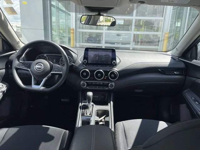 Used 2025 Gray Nissan SV image 38