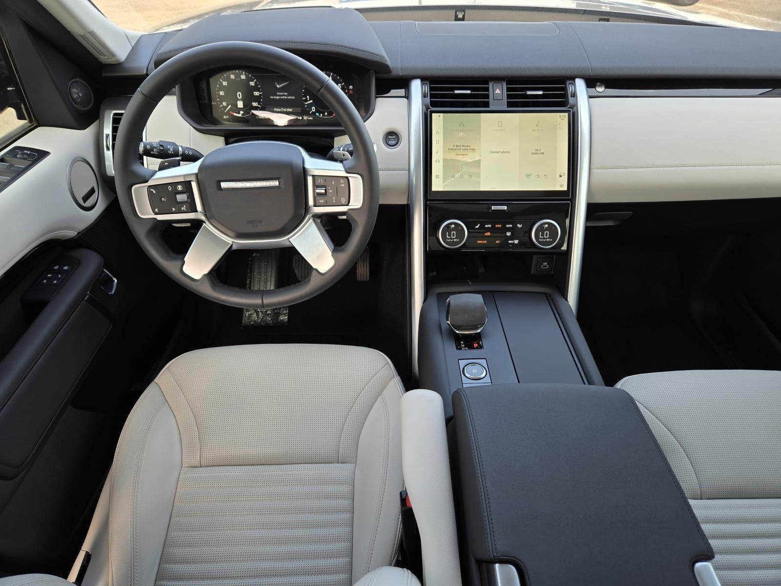 Used 2025 Varesine Blue Metallic Land Rover S image 20
