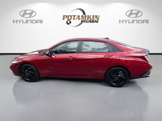 Used 2026 Red Hyundai SEL Sport image 8