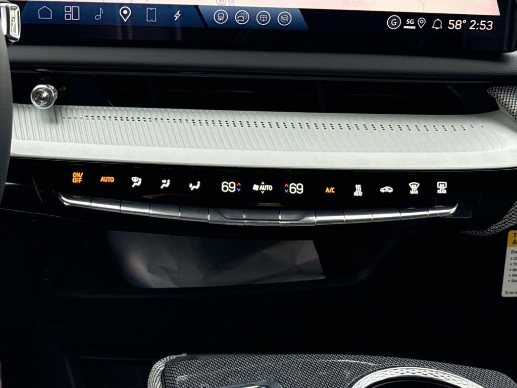 2026 Cadillac OPTIQ Sport - Photo 22