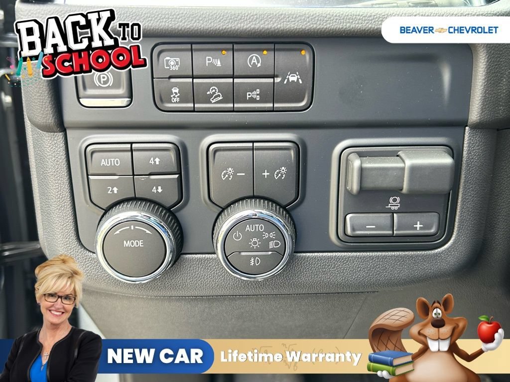 2026 Chevrolet Suburban Premier - Photo 32