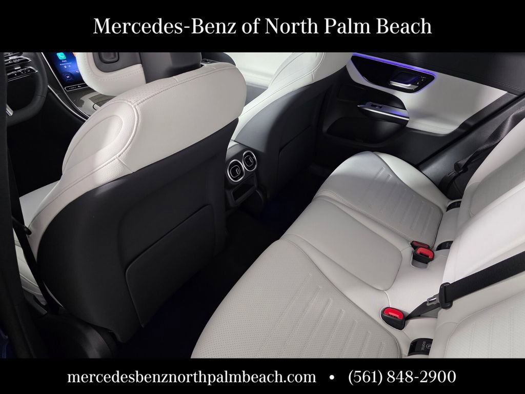 New 2026 Starling Blue Metallic Mercedes-Benz GLC 300 image 42