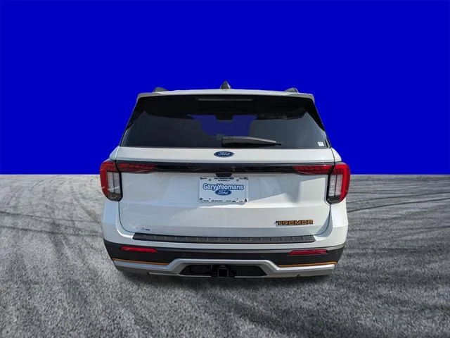 New 2026 Star White Metallic Tri-Coat Ford Tremor® image 5