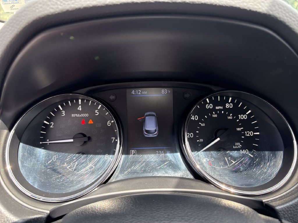 Used 2020 Red Nissan SV image 17