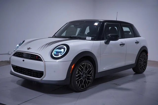 New 2026 MINI 4 Door Iconic Sportshatch in San Diego #M11420T