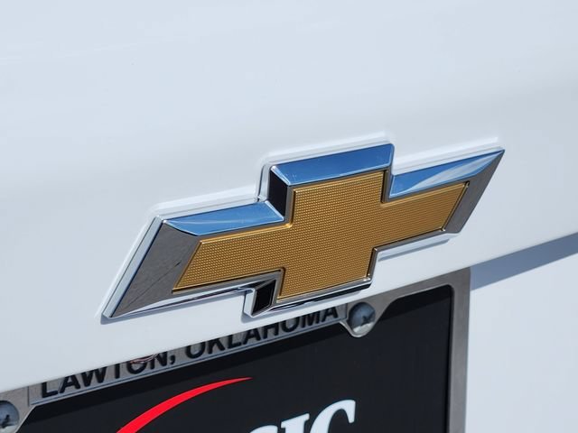 2027 Chevrolet Equinox LT - Photo 11