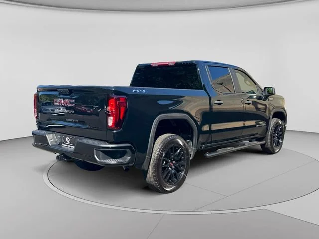 Used 2025 Onyx Black GMC Pro image 5