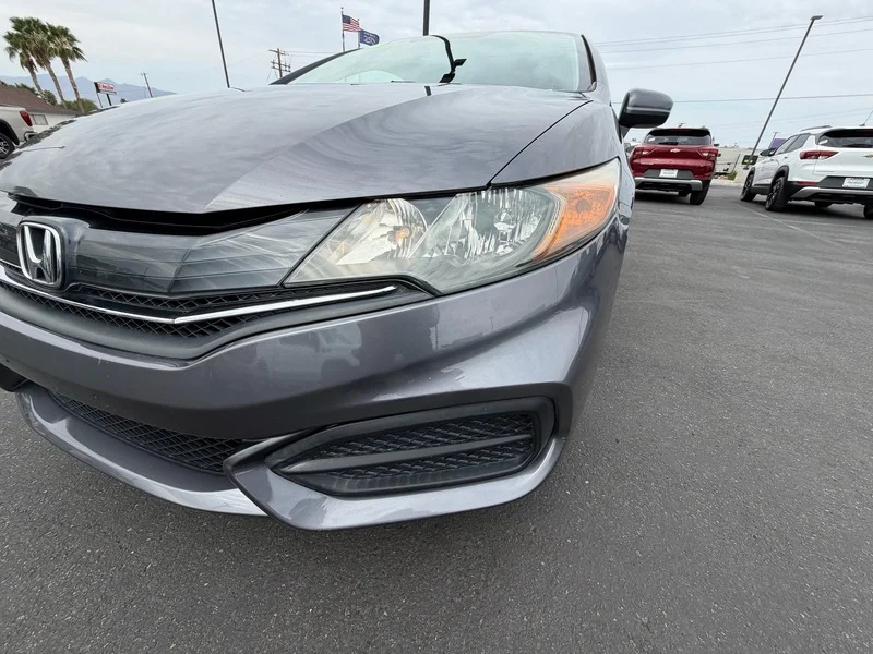 Used 2014 Gray Honda LX image 24