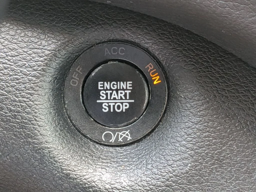 Used 2019 Red Jeep Limited image 15