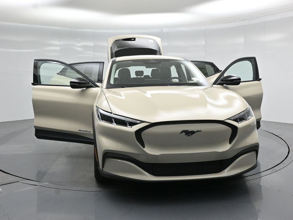 New 2026 Desert Sand Ford Select image 28