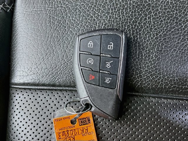 2024 GMC Yukon Denali - Photo 13