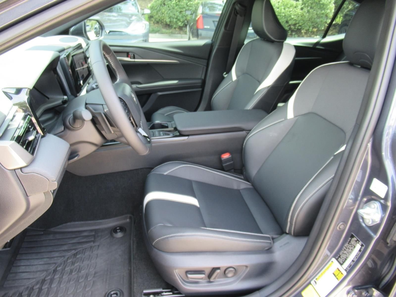 Used 2026  Toyota SE image 17