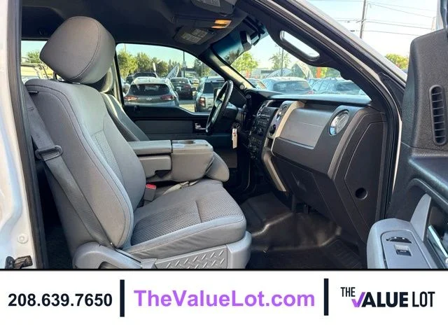 Used 2012  Ford XLT image 13