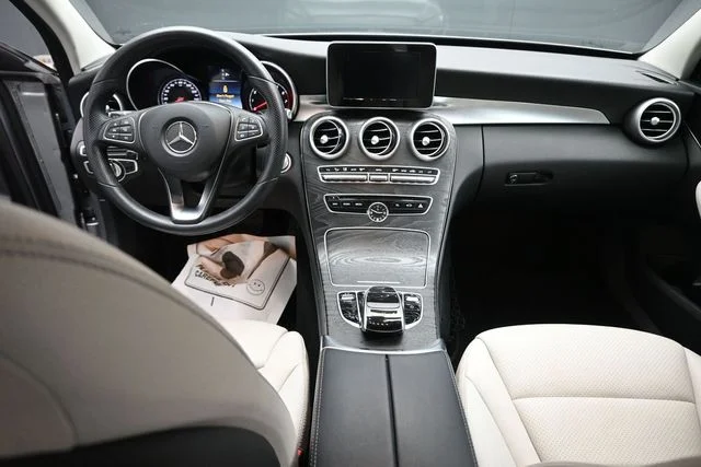 Used 2016 Silver Mercedes-Benz C 300 image 21