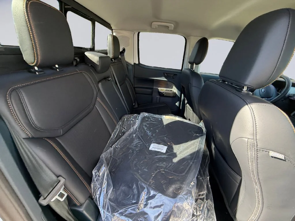 New 2026 Oxford White Ford Tremor® image 19