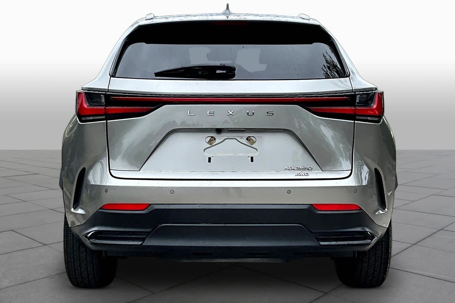 Used 2023 Atomic Silver Lexus Premium image 8