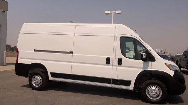 Used 2025 White Ram High Roof image 3