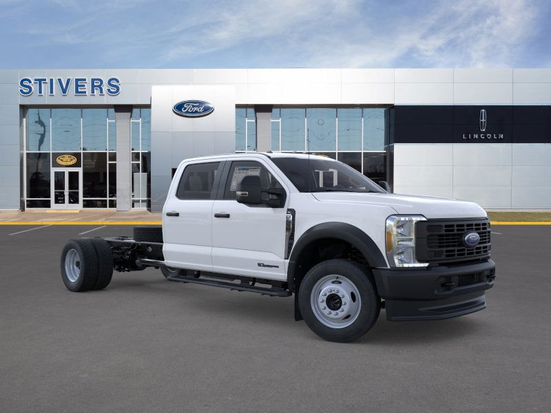 2025 Ford F-550 Super Duty Chassis Cab