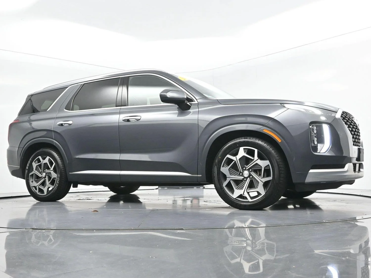 Used 2021 Steel Graphite Hyundai Calligraphy image 48