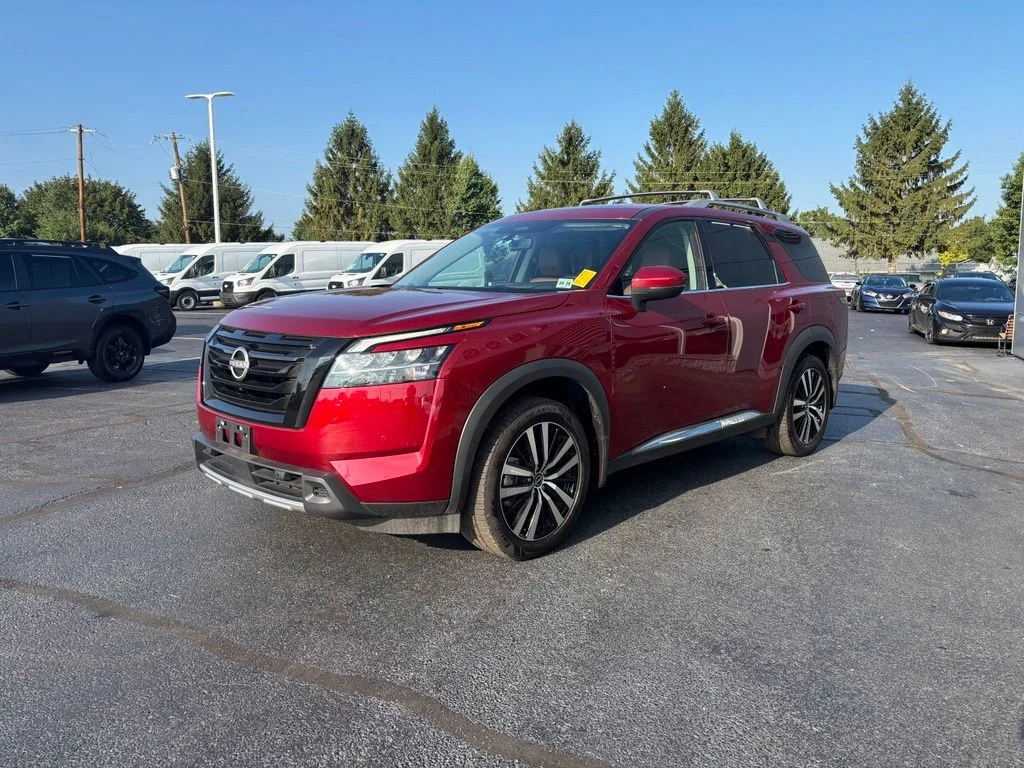 Used 2023 Red Nissan Platinum image 2