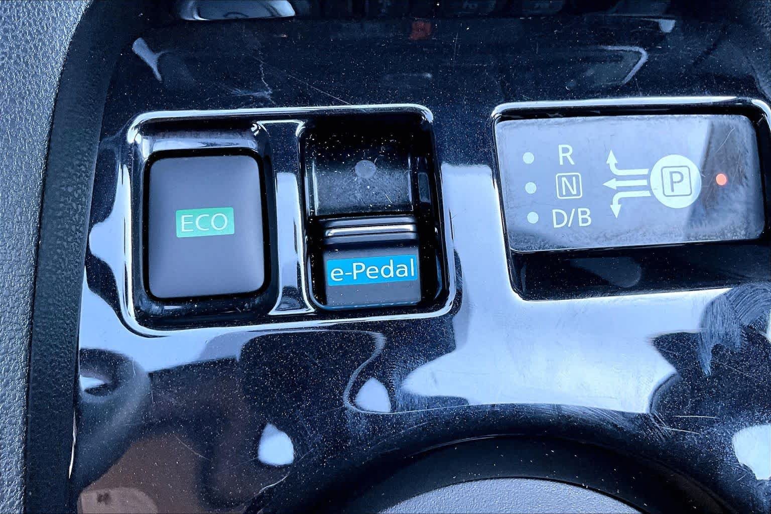 Used 2024 Deep Blue Pearl Nissan SV PLUS image 32