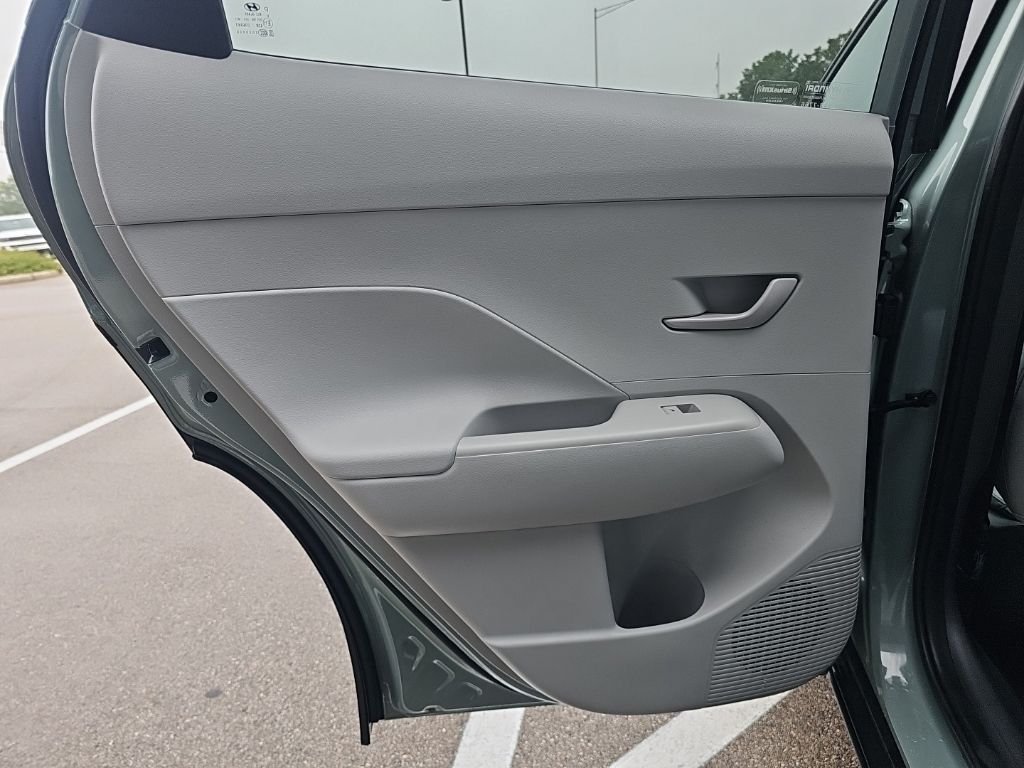 2024 Hyundai Kona SEL - Photo 28