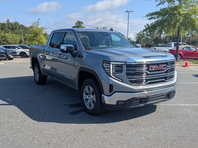 Used 2025 Silver GMC SLT image 1