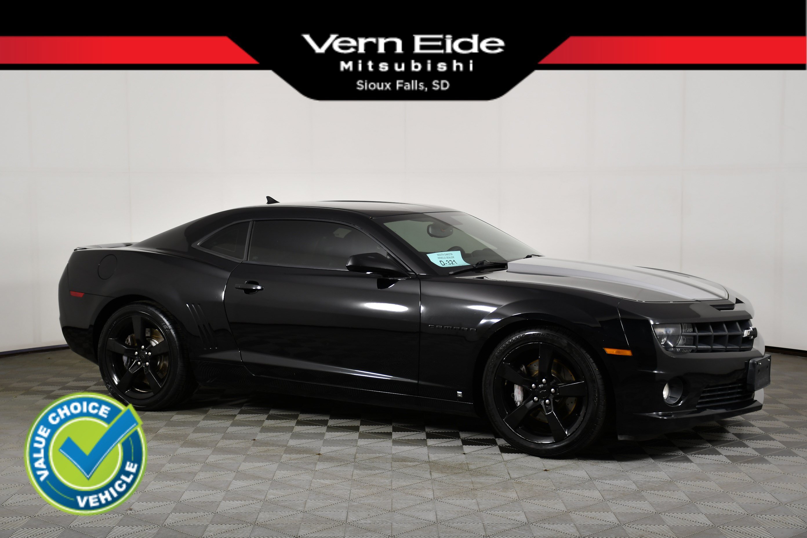 Used 2010 Black Chevrolet 2SS image 1