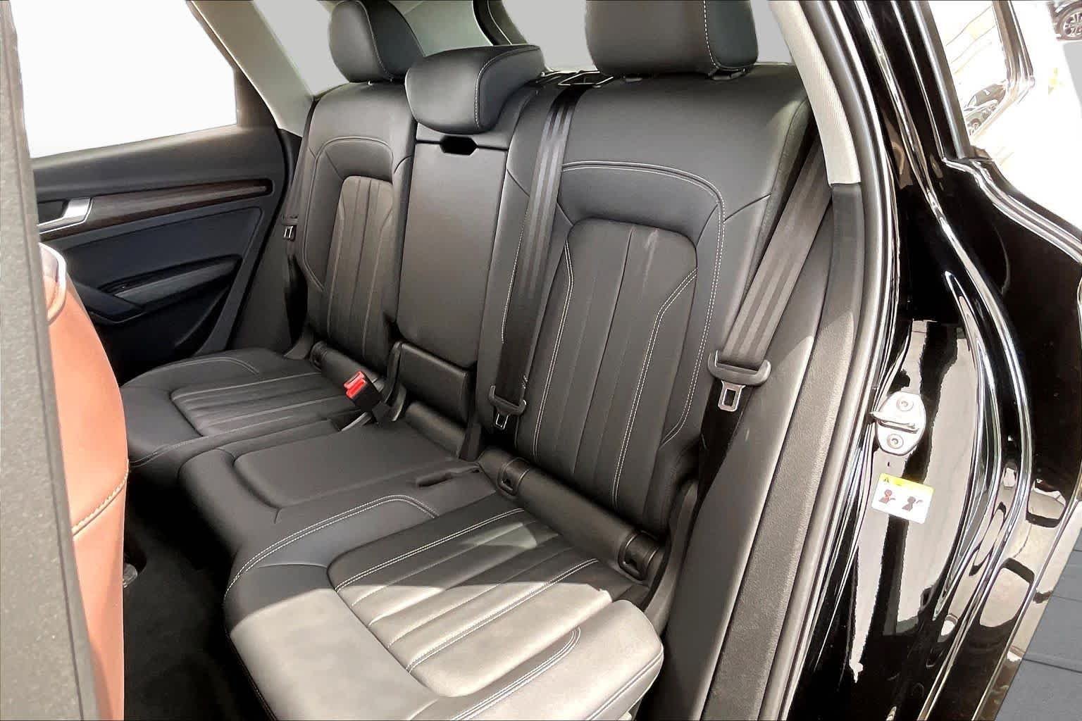 Used 2025 Brilliant Black Audi Premium image 21