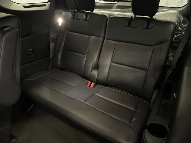 New 2027 Vapor Blue Metallic Ford Tremor® image 23