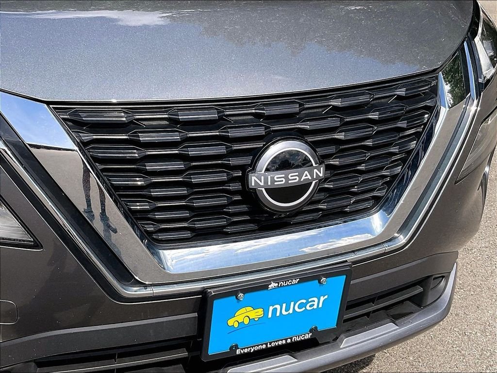 Used 2023 Gray Nissan SL image 30