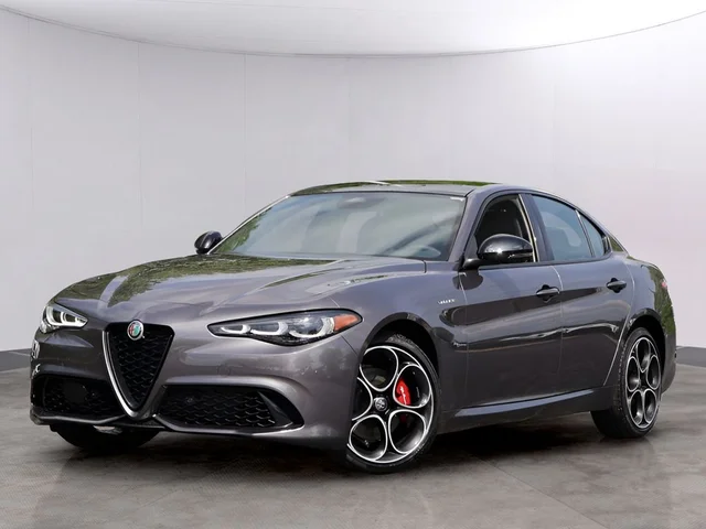 2026 Alfa Romeo Giulia Base