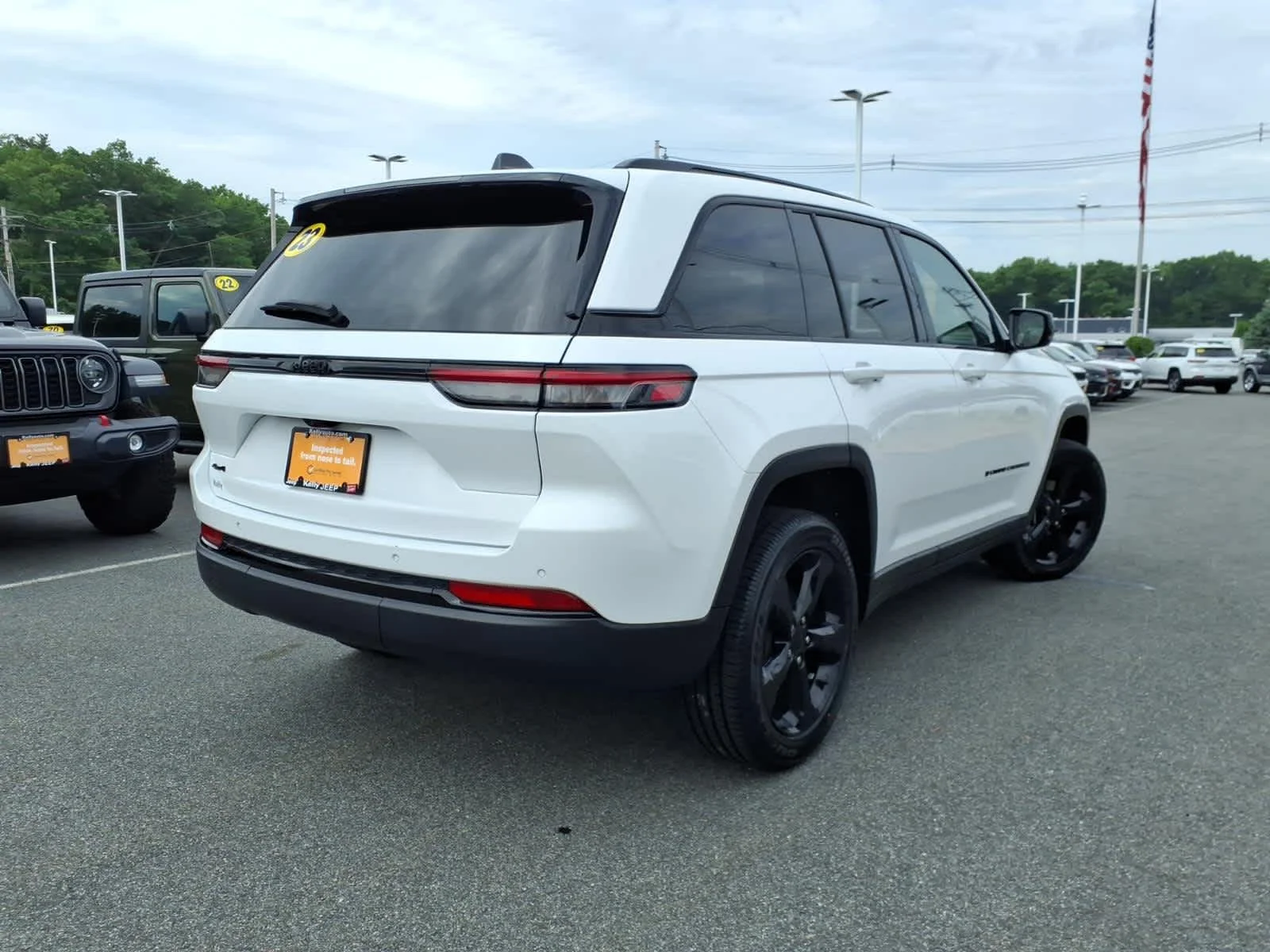 Certified Used 2023 Bright White Clearcoat Jeep Altitude image 7