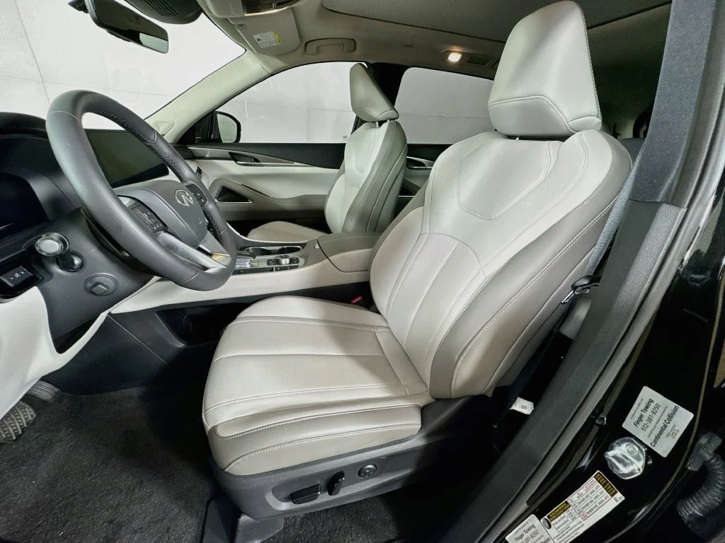 Certified Used 2027 Black INFINITI LUXE image 28