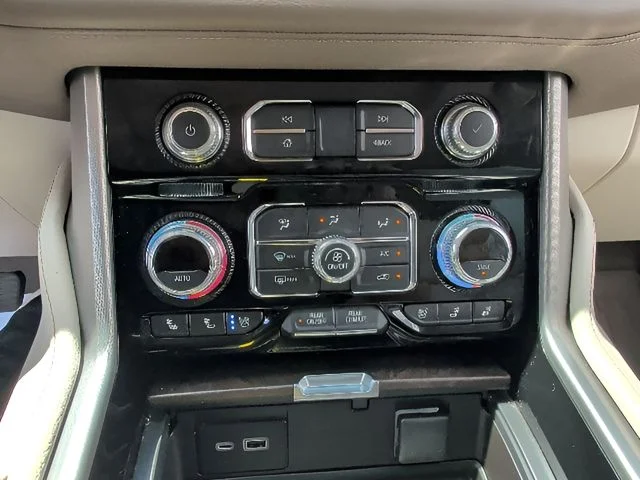 Used 2021 Black GMC Denali image 26