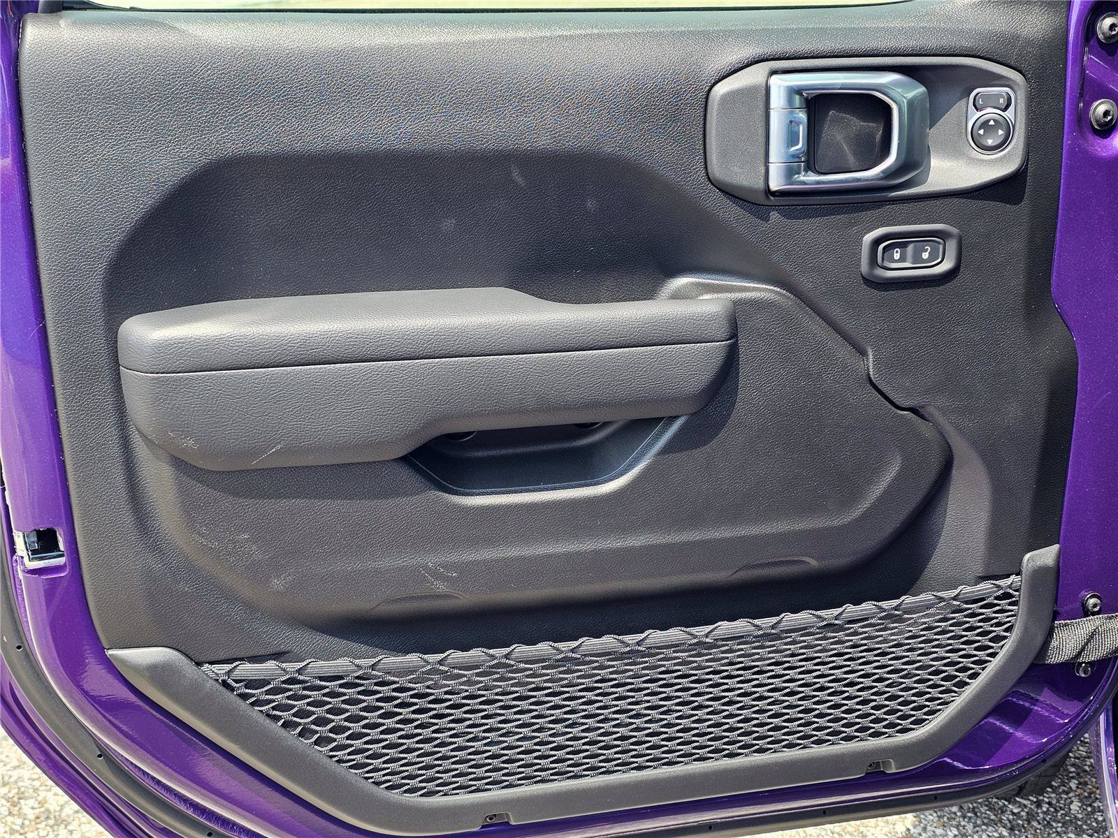 New 2026 Reign Jeep Sport S image 15