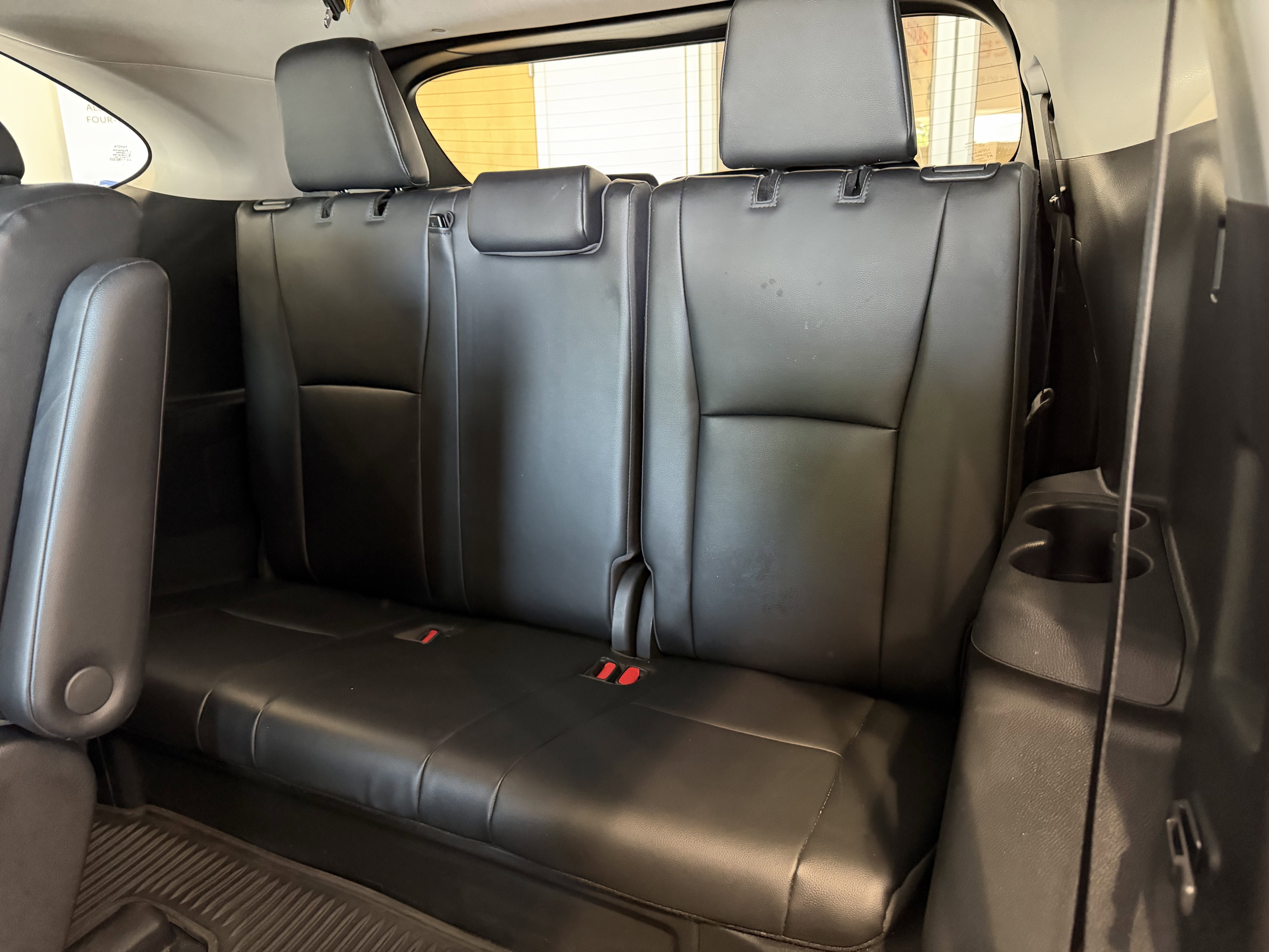 2023 Toyota Highlander XLE - Photo 32