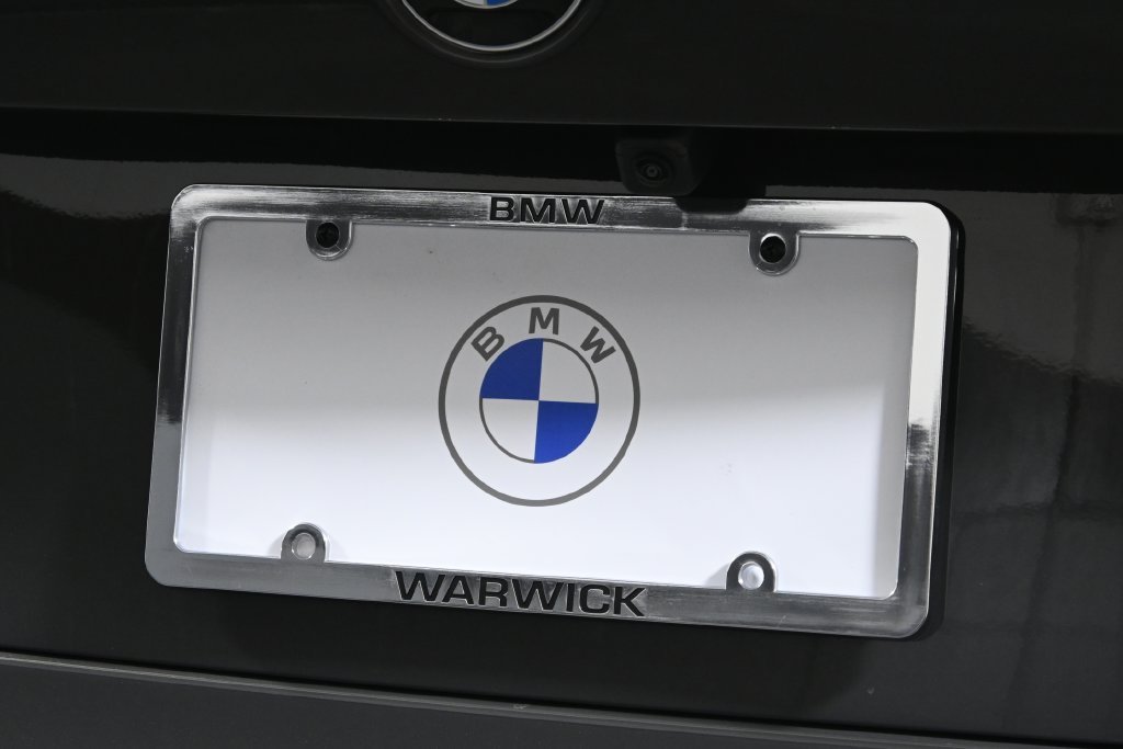 Used 2026 Gray Metallic BMW xDrive40i image 14