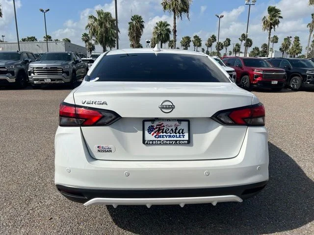 Used 2025 White Nissan 1.6 SV image 6