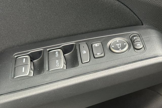 Used 2025 Meteorite Gray Metallic Honda Sport image 14
