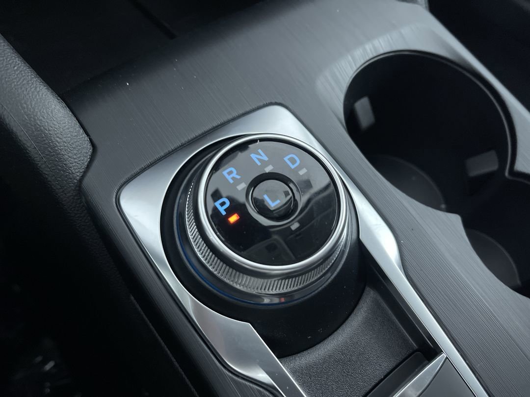 New 2026 Oxford White Ford Active image 21