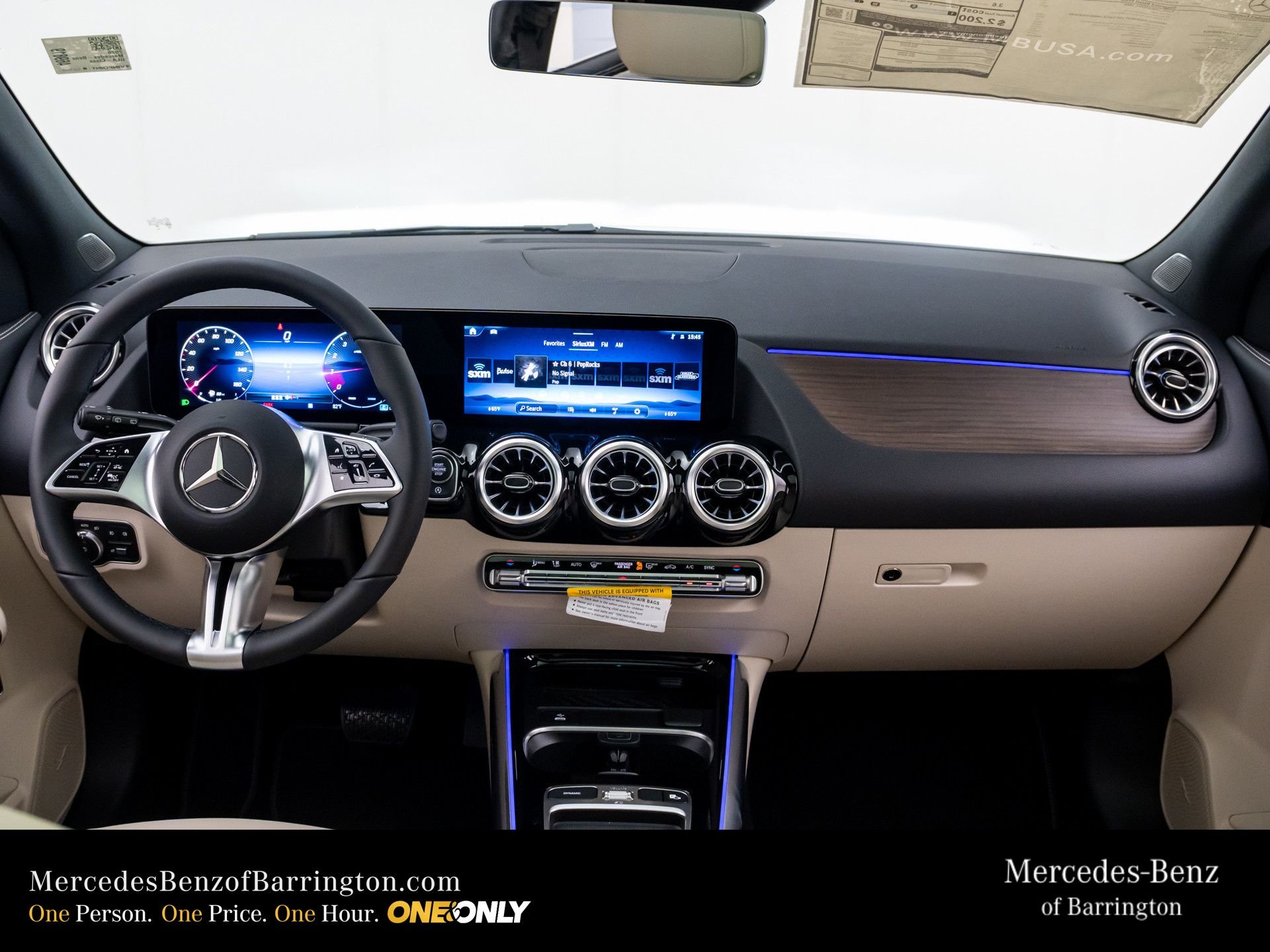New 2026 Polar White Mercedes-Benz GLA 250 image 11