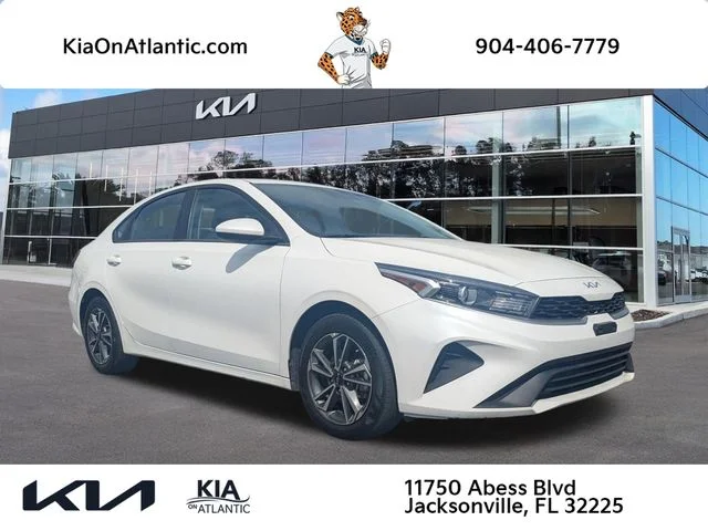 Used 2024 White Kia LXS image 1