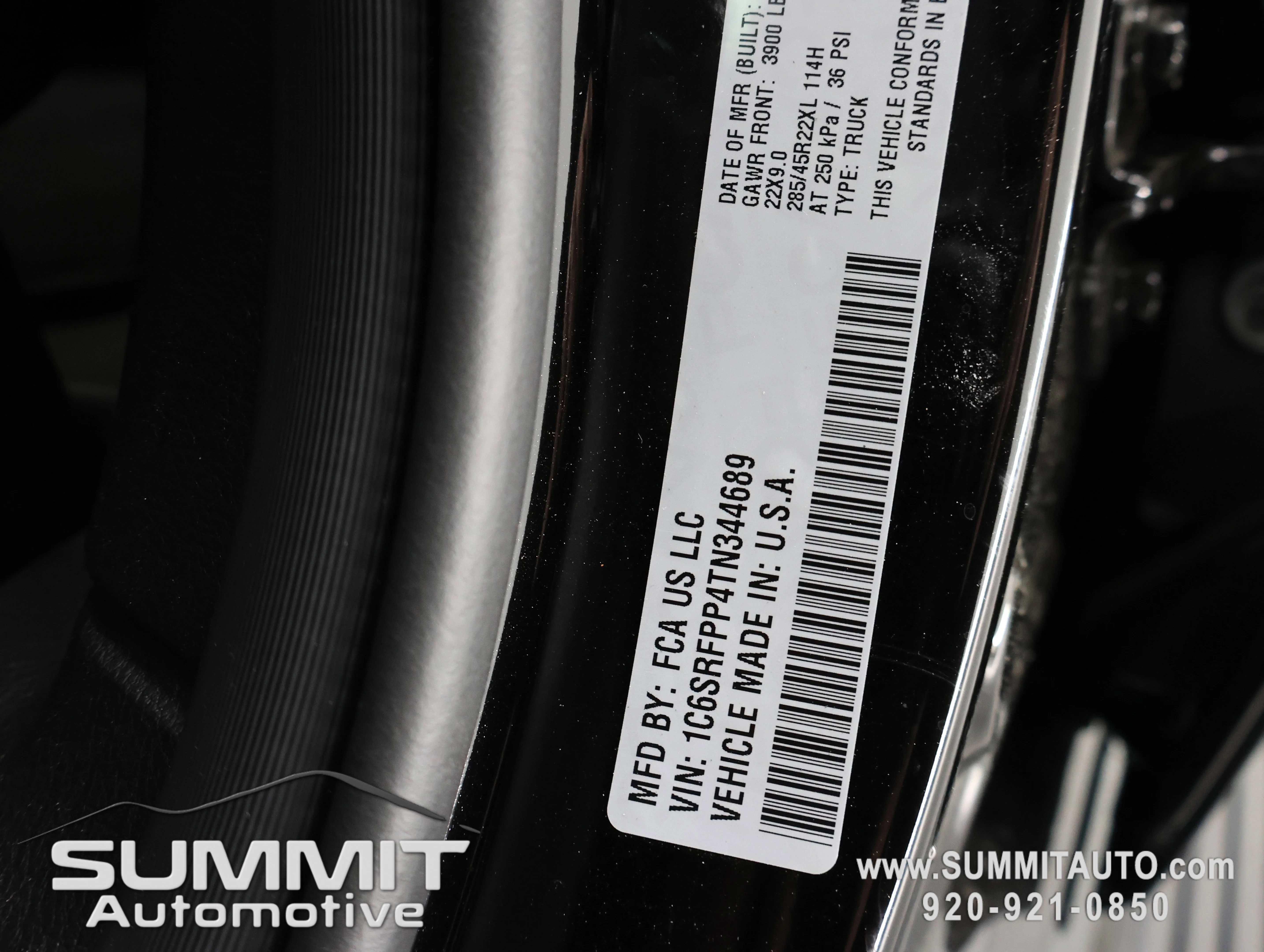 New 2026 Diamond Black Crystal Pearl-Coat Exterior Paint RAM Limited image 75